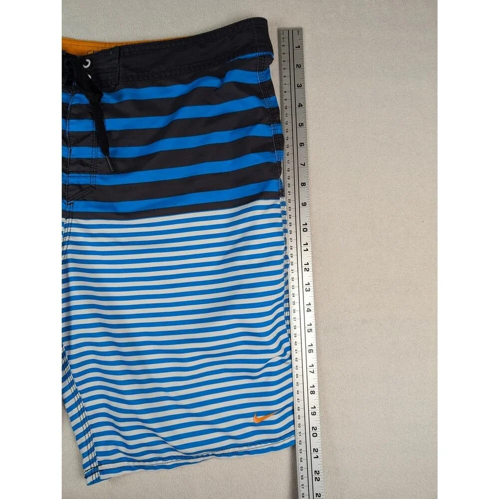 Nike Board Shorts Men's Blue Black White‎ Stripe Swim Trunks Size 36 Beach Surf